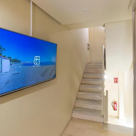 New Gr0-flat With Private Backyard In Center Malaga